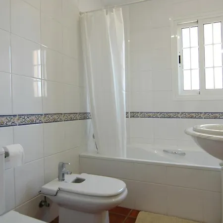 052 By Casitas Select *